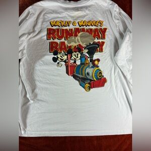 Disney White Tee with Yellow Interior Print